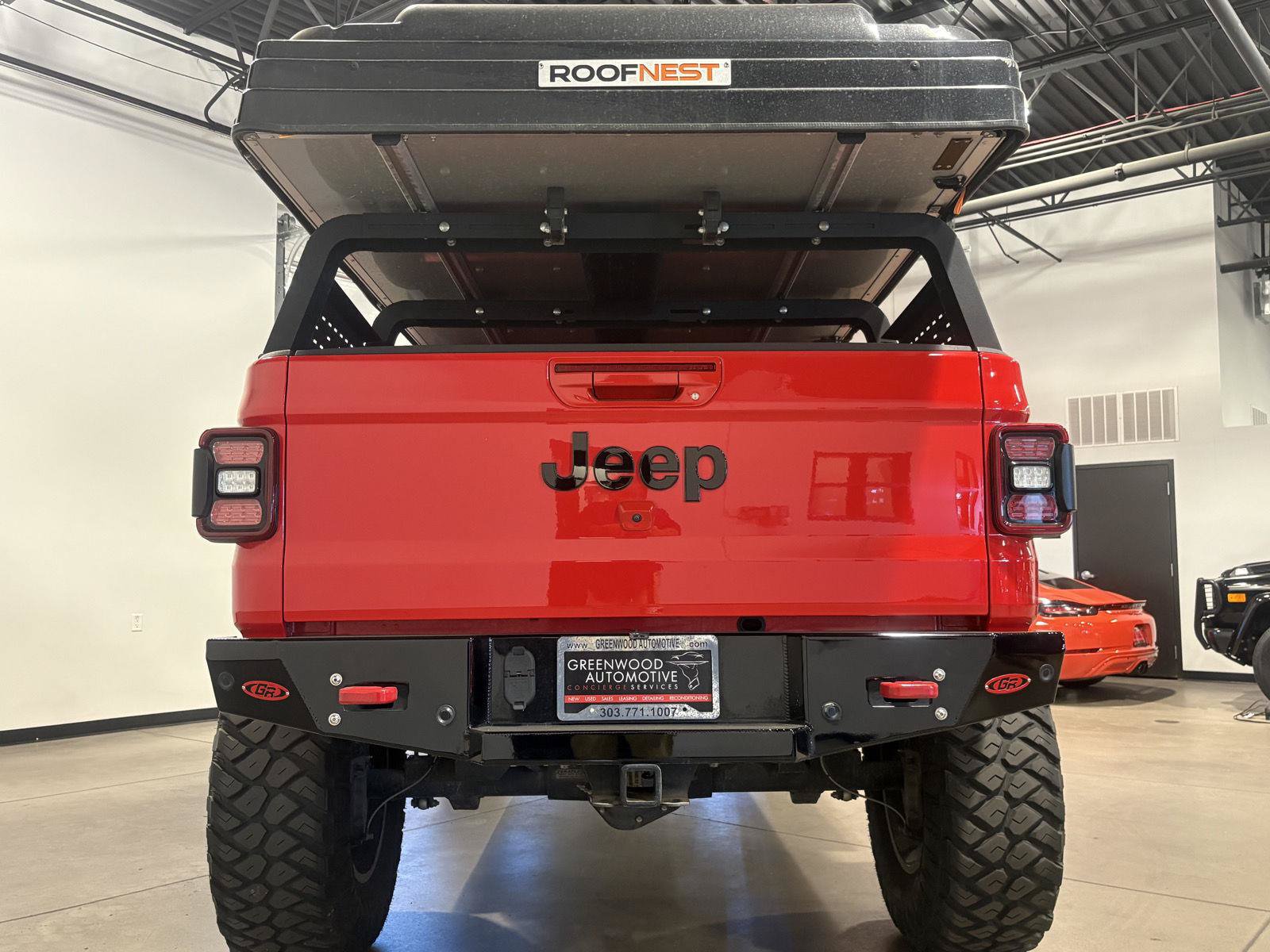 Used 2020 Jeep Gladiator Rubicon AWD/4WD image 4