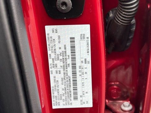 New 2025 Ford F350 Lariat w/ Black Appearance Package image 20