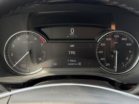 Used 2023 Cadillac XT5 Luxury AWD/4WD image 5