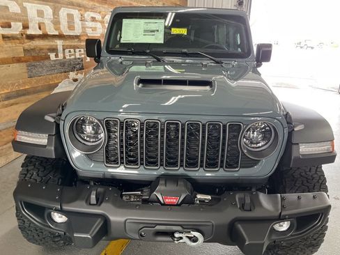 New 2026 Jeep Wrangler Unlimited Rubicon 392 w/ Quick Order Package 27X Moab AWD/4WD image 9
