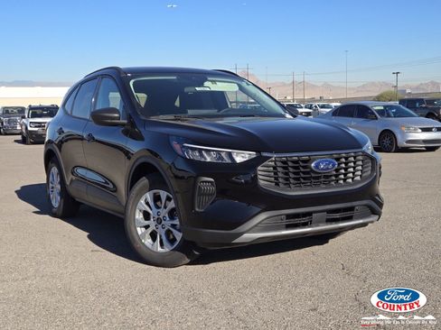 New 2026 Ford Escape Active w/ Active Premium Tech Pack FWD image 1