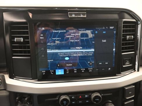 New 2026 Ford F250 XLT w/ XLT Premium Package AWD/4WD image 4