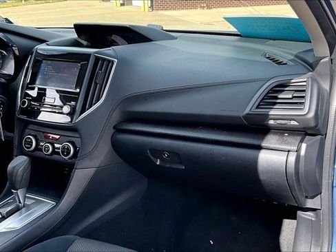 Used 2021 Subaru Crosstrek 2.5i Sport w/ Moonroof Package AWD/4WD image 24
