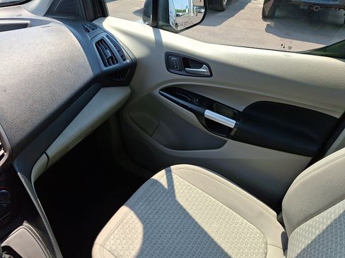 Certified 2023 Ford Transit Connect XLT FWD image 16