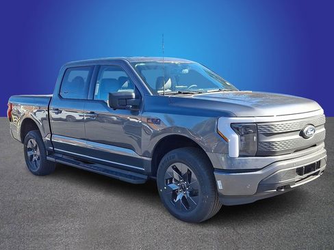 New 2025 Ford F150 Lightning Flash AWD/4WD image 2