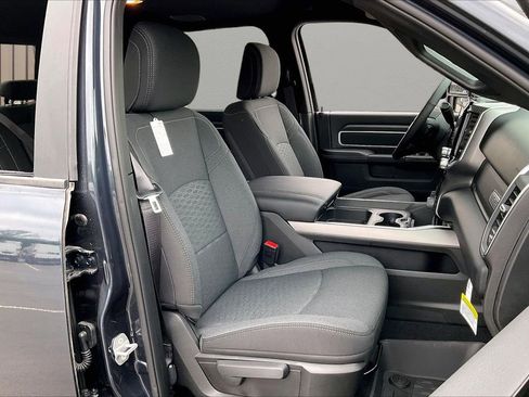New 2026 RAM 2500 Big Horn AWD/4WD image 21