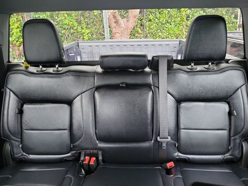 Used 2023 GMC Sierra 1500 Elevation AWD/4WD image 16