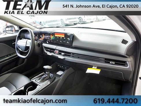 New 2026 Kia K4 EX image 11