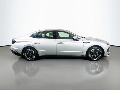 New 2026 Hyundai Sonata SEL FWD image 4