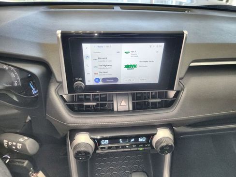 Certified 2025 Toyota RAV4 LE AWD/4WD image 16