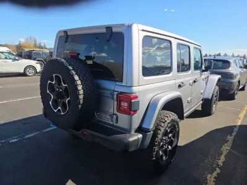 Used 2021 Jeep Wrangler Unlimited Rubicon 4xe w/ Steel Bumper Group AWD/4WD image 2