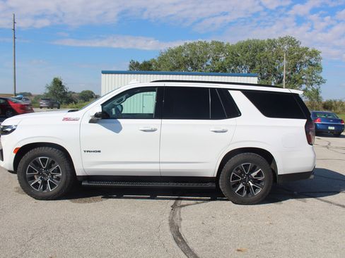 Used 2023 Chevrolet Tahoe Z71 w/ Z71 Off-Road Package image 2