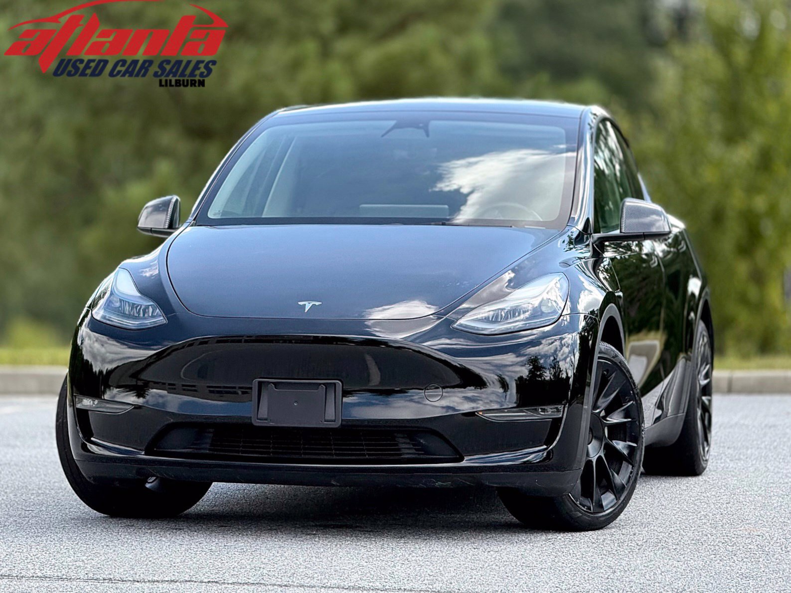 Used 2023 Tesla Model Y Long Range AWD/4WD image 1