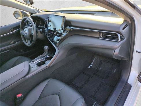 Used 2023 Toyota Camry XSE FWD image 23
