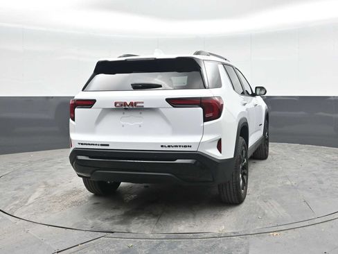 Used 2026 GMC Terrain Elevation w/ Black Edition AWD/4WD image 9