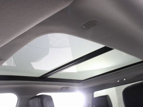 Used 2024 Toyota Tundra Limited image 11