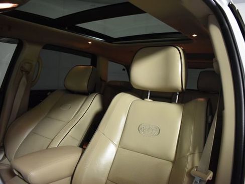 Used 2021 Jeep Grand Cherokee Overland image 11