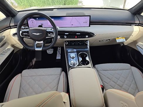 Used 2026 Genesis GV70 3.5T Sport Prestige image 33