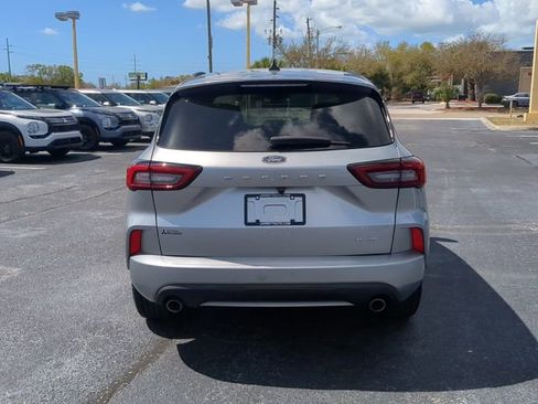 Used 2023 Ford Escape ST-Line AWD/4WD image 7