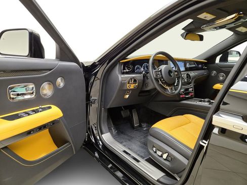 Certified 2022 Rolls-Royce Ghost Black Badge AWD/4WD image 13