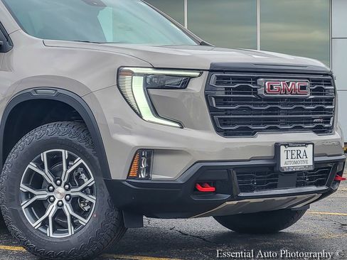 New 2026 GMC Acadia AT4 w/ Luxury Package AWD/4WD image 2