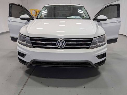 Used 2021 Volkswagen Tiguan SE image 13