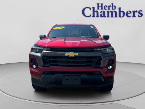 Used 2026 Chevrolet Colorado LT w/ LT Convenience Package AWD/4WD image 2