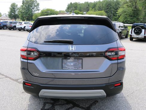 Used 2025 Honda Pilot EX-L image 4
