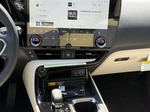 New 2026 Lexus NX 350 AWD w/ Luxury Package image 14