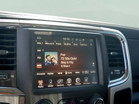 Used 2017 RAM 1500 Laramie w/ Convenience Group image 24