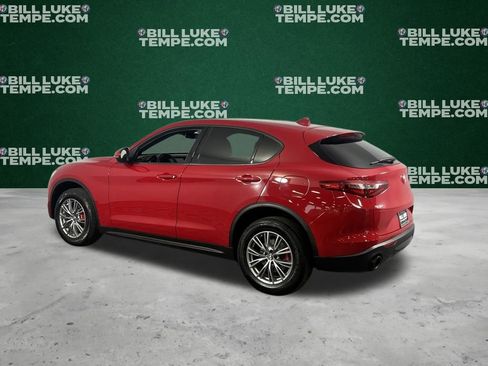 Used 2023 Alfa Romeo Stelvio Sprint image 9