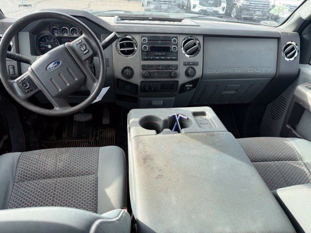 Used 2011 Ford F250 XLT w/ XLT Premium Pkg AWD/4WD image 3