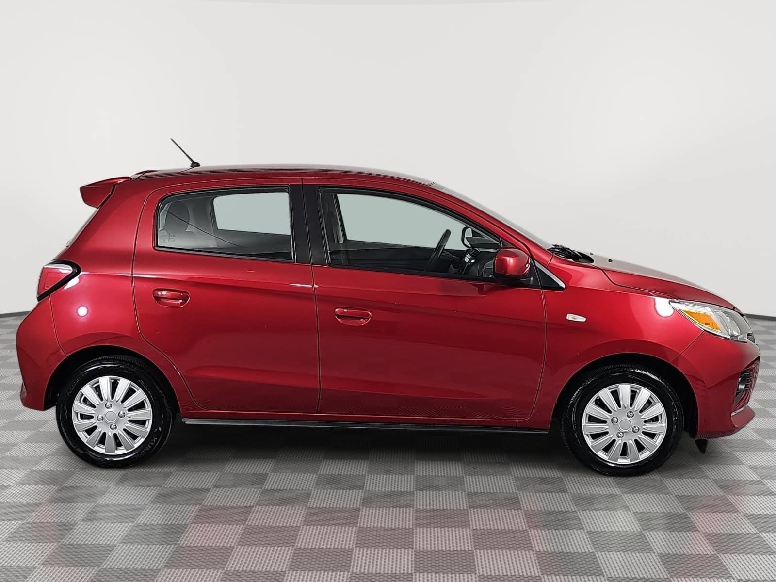 Used 2024 Mitsubishi Mirage ES FWD image 9