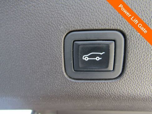 Used 2021 GMC Yukon SLT w/ SLT Luxury Package AWD/4WD image 24