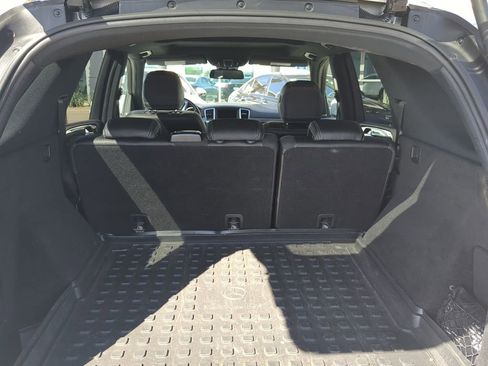 Used 2015 Mercedes-Benz ML 350 4MATIC image 8