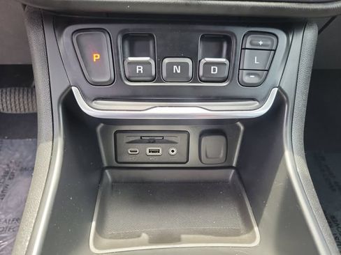 Used 2020 GMC Terrain SLT w/ Preferred Package AWD/4WD image 33