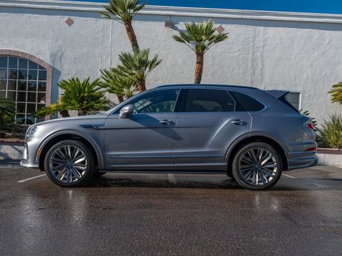 Used 2021 Bentley Bentayga Speed AWD/4WD image 5