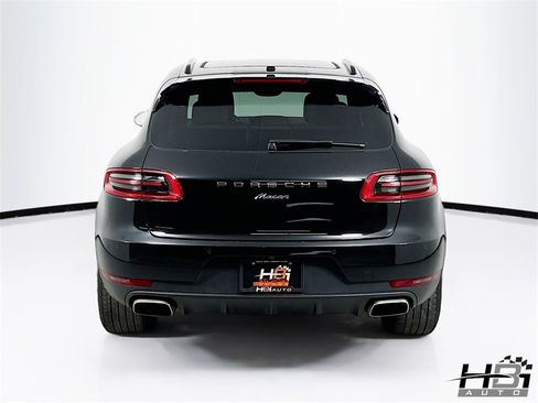 Used 2018 Porsche Macan image 7