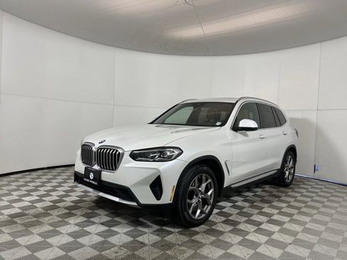 Used 2023 BMW X3 xDrive30i w/ Convenience Package image 3