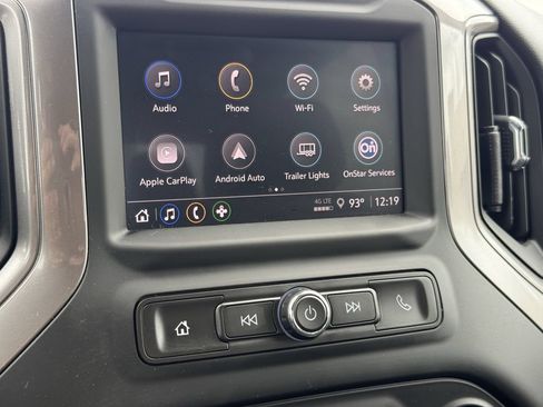 Used 2023 Chevrolet Silverado 1500 Custom AWD/4WD image 18