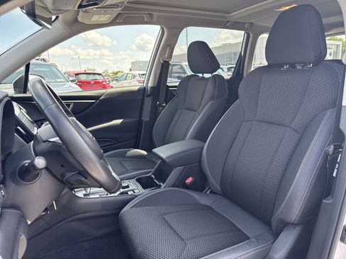 Used 2019 Subaru Forester Premium w/ All-Weather Package AWD/4WD image 14