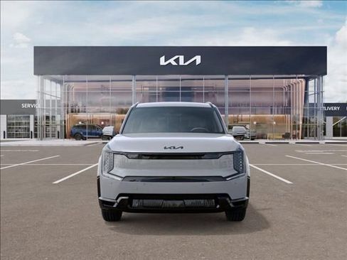 New 2026 Kia EV9 Land AWD/4WD image 2