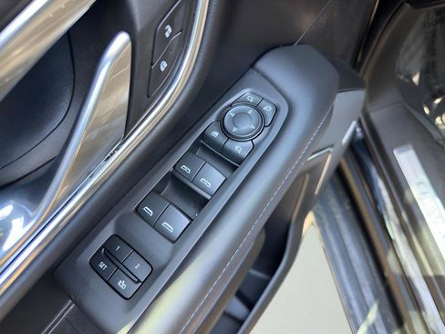 Used 2023 Chevrolet Tahoe LT w/ LT Signature Plus Package image 33