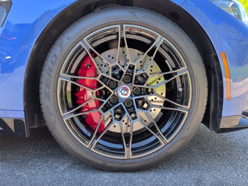 Used 2022 BMW M3 Competition image 15