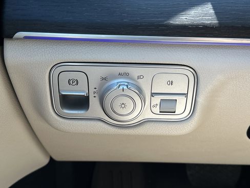 Used 2022 Mercedes-Benz GLE 350 image 29