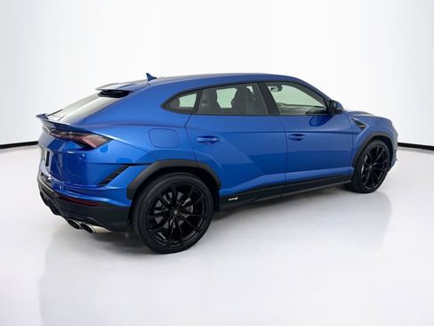Used 2024 Lamborghini Urus S image 5