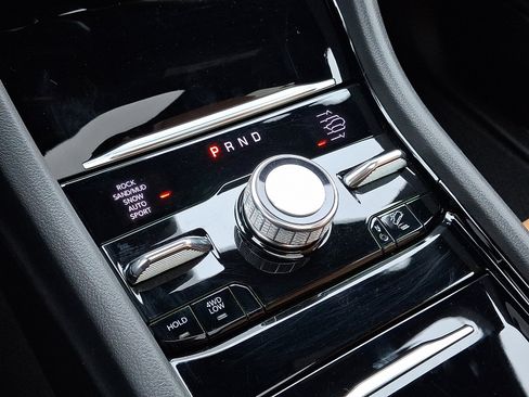 Used 2021 Jeep Grand Cherokee L Summit w/ Advanced Protech Group IV image 18