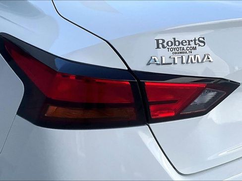 Used 2022 Nissan Altima 2.5 S image 22