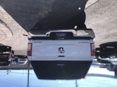 Used 2021 RAM 2500 Big Horn image 7