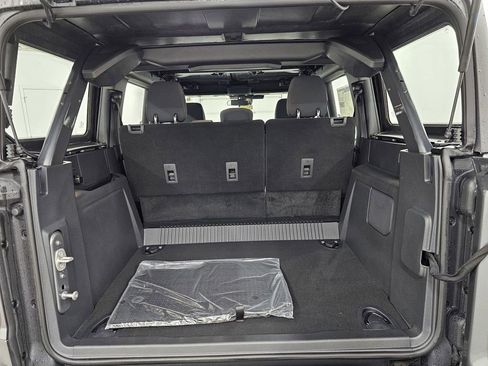 New 2025 Ford Bronco 4-Door AWD/4WD image 22